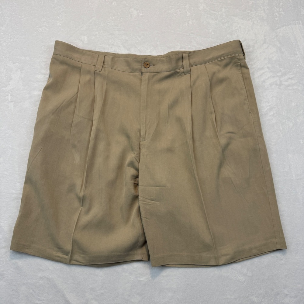 Jamaica Jaxx Mens 42 Khaki 100% Silk Pleated Herringbone Tropical Shorts Tan